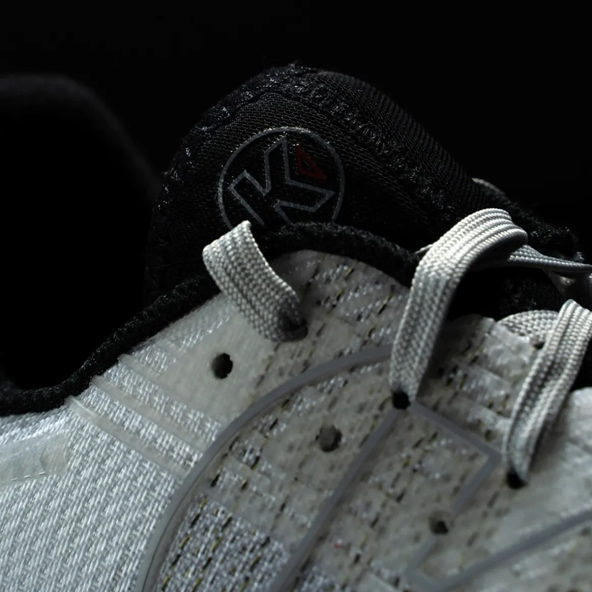 Attack One 2.0 Hallenschuhe
